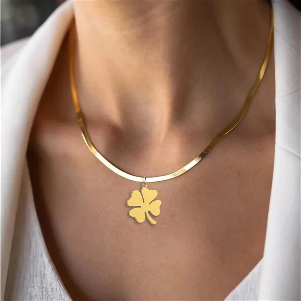 HIPEE Lucky Four-leaf Clover Pendant Necklace – Stainless Steel Snake Chain
