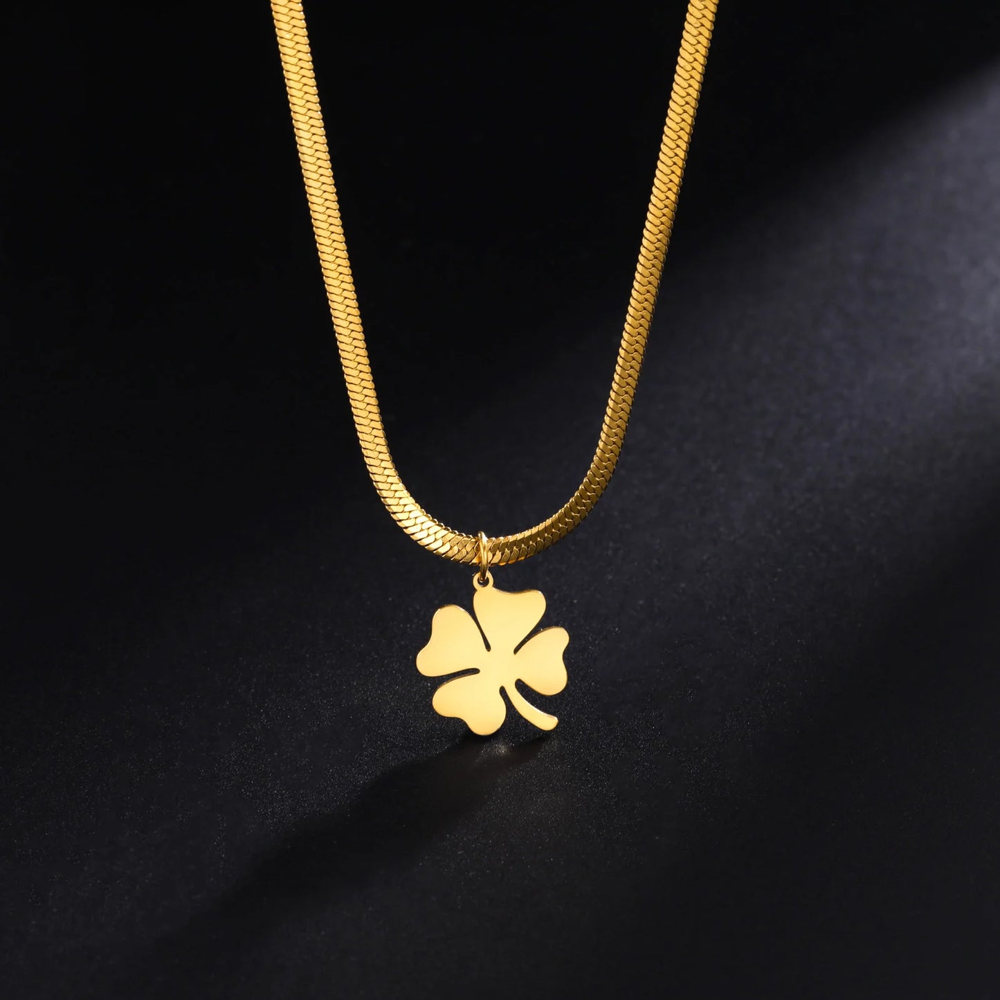 HIPEE Lucky Four-leaf Clover Pendant Necklace – Stainless Steel Snake Chain