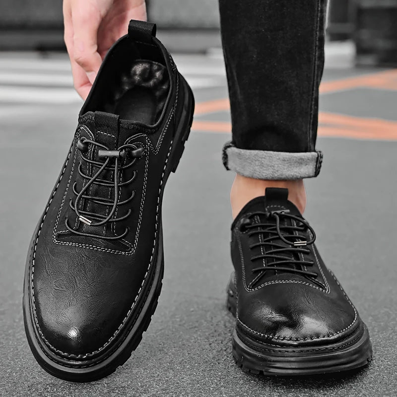 Solid Color Casual Board Shoes Versatile Trendy Sports Sneakers Fashion Lace Up Mens Oxford Shoes Retro Style Male Business Shoe