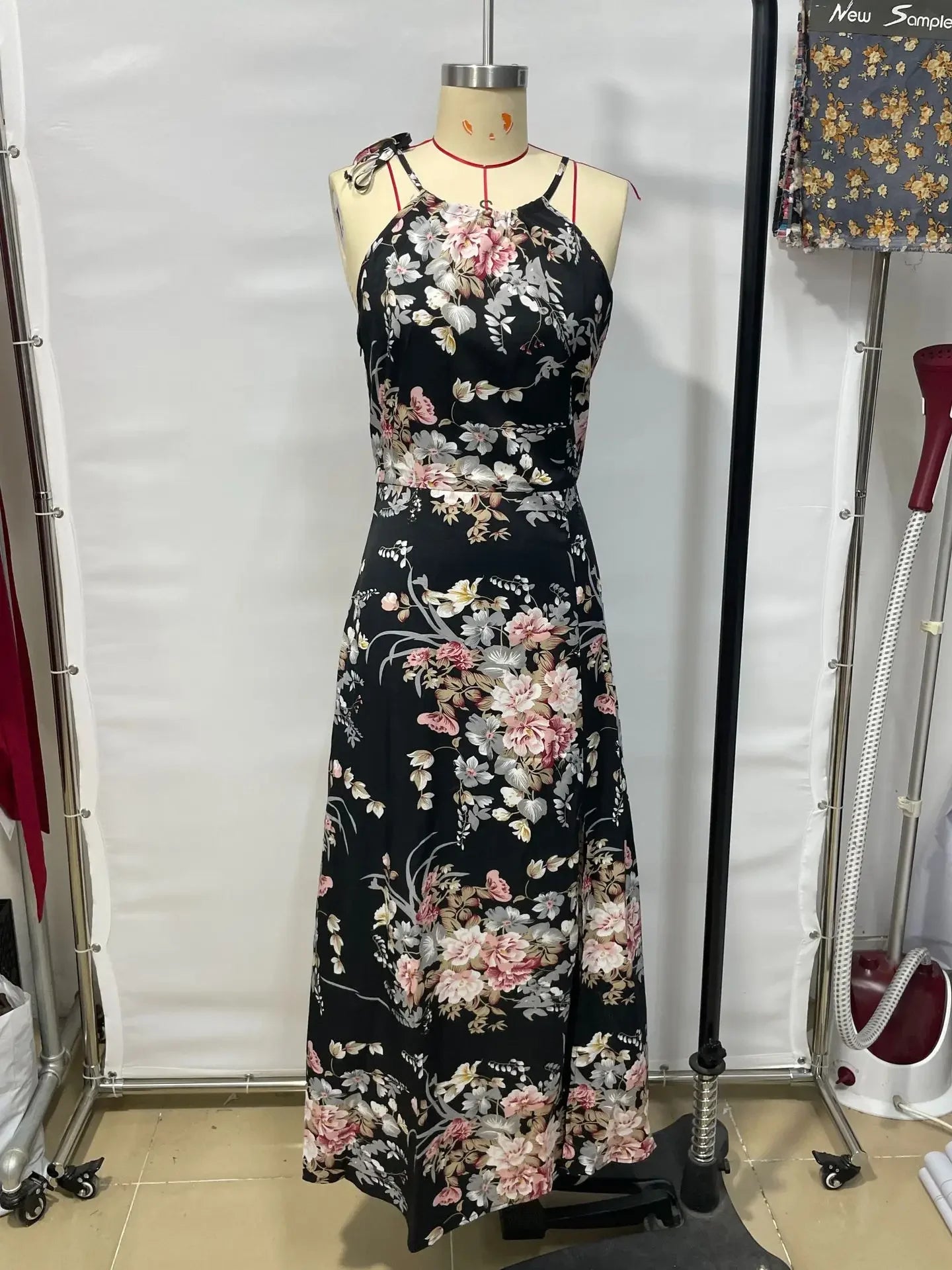 New Hot Sale Of The Season Spring Summer Floral Print Off-Shoulder Maxi Dress Sleeveless Gown Elegant Women's Fashion Long Eveni