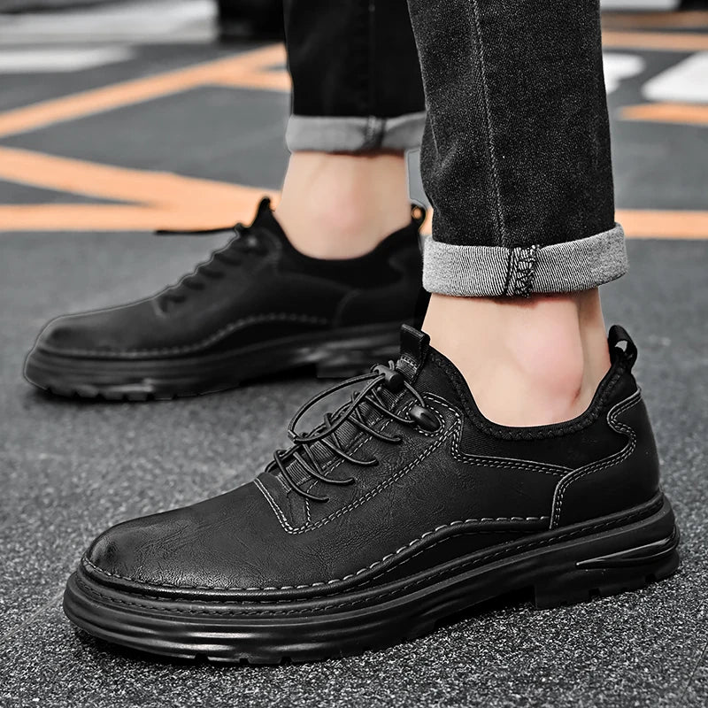 Solid Color Casual Board Shoes Versatile Trendy Sports Sneakers Fashion Lace Up Mens Oxford Shoes Retro Style Male Business Shoe
