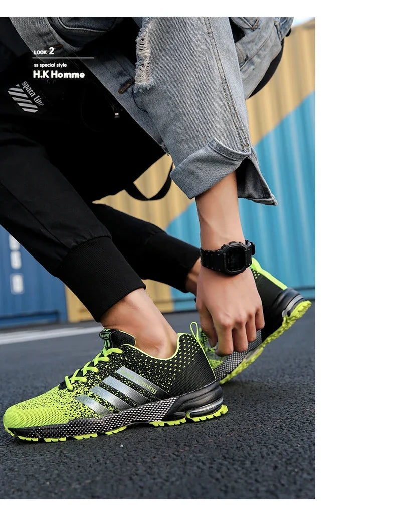Men Sneakers Fashion Breathable Mesh Comfortable Black Sports Shoes Anti-Slip Outdoor Casual Running Mens Shoe Zapatillas Hombre